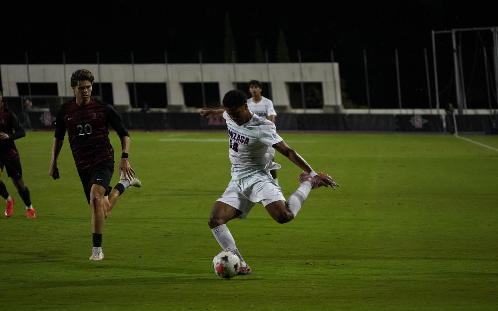 Men's Soccer Falls to San Diego State, 1-0, Despite 20-Shot Effort