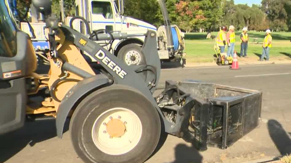 Sacramento prepares for winter with claw machines and storm drain checks