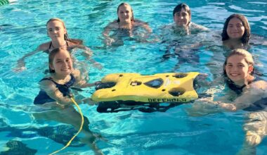 CUSD Robotics students dive Into underwater technology with U.S. Navy Engineers