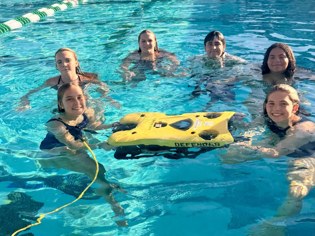 CUSD Robotics students dive Into underwater technology with U.S. Navy Engineers