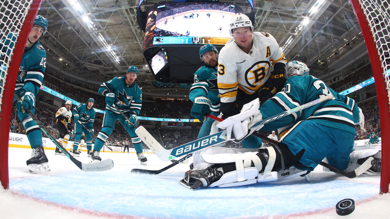 McAvoy scores in season debut, Bruins defeat Sharks
