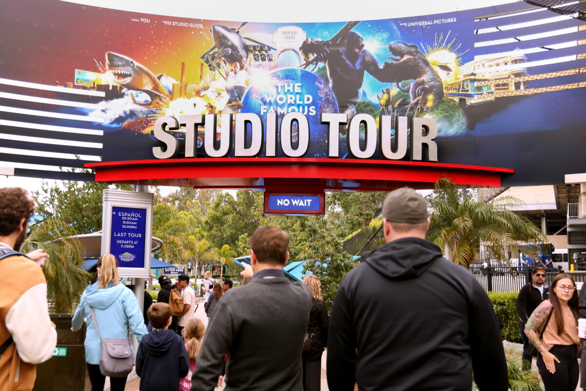 Steve Tatham once served as a tour guide on Universal Studios Hollywood's behind-the-scenes tram tour.