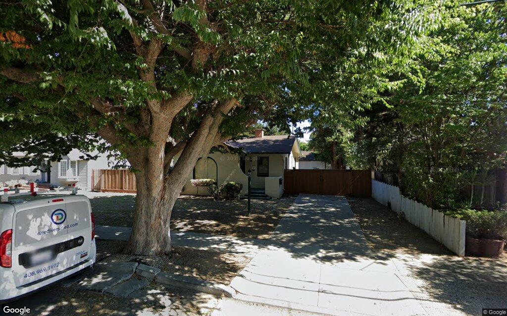 Franquette Ave. 1028 - Google Street View