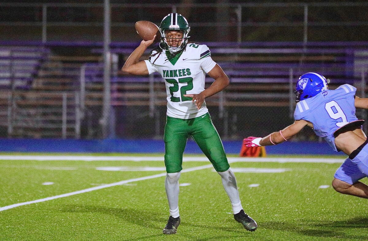 Thaddeus Breaux threw for three touchdowns in Friday’s loss at Palisades.