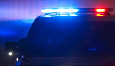 Los Angeles police officer involved in crash at end of pursuit; at least 1 injured