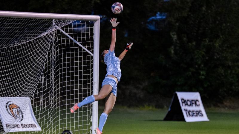 Rosa Notches Tying Goal, Wells Records Career-High 13 Saves in Draw at San Francisco