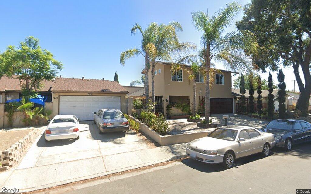 Denair Ave. 2252 - Google Street View