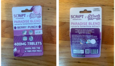 Script Botanicals x Maui Wowi Paradise Blend Berry Punch, 400mg total (100mg per tablet), four tablets per pack, priced at $19.99, with usage warnings on back.