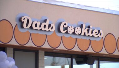 Local dessert shop Dad's Cookies celebrates downtown Fresno expansion
