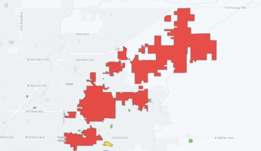 Over 7,000 customers without power in Clovis