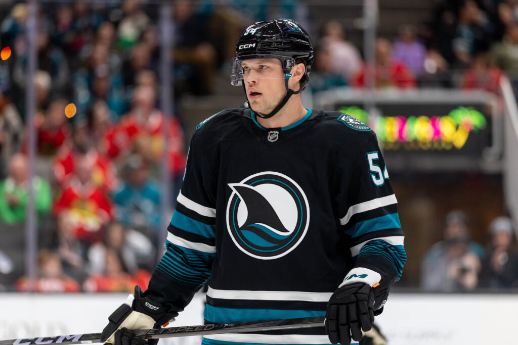 San Jose Sharks Reassign Patrick Giles – Pro Hockey Rumors