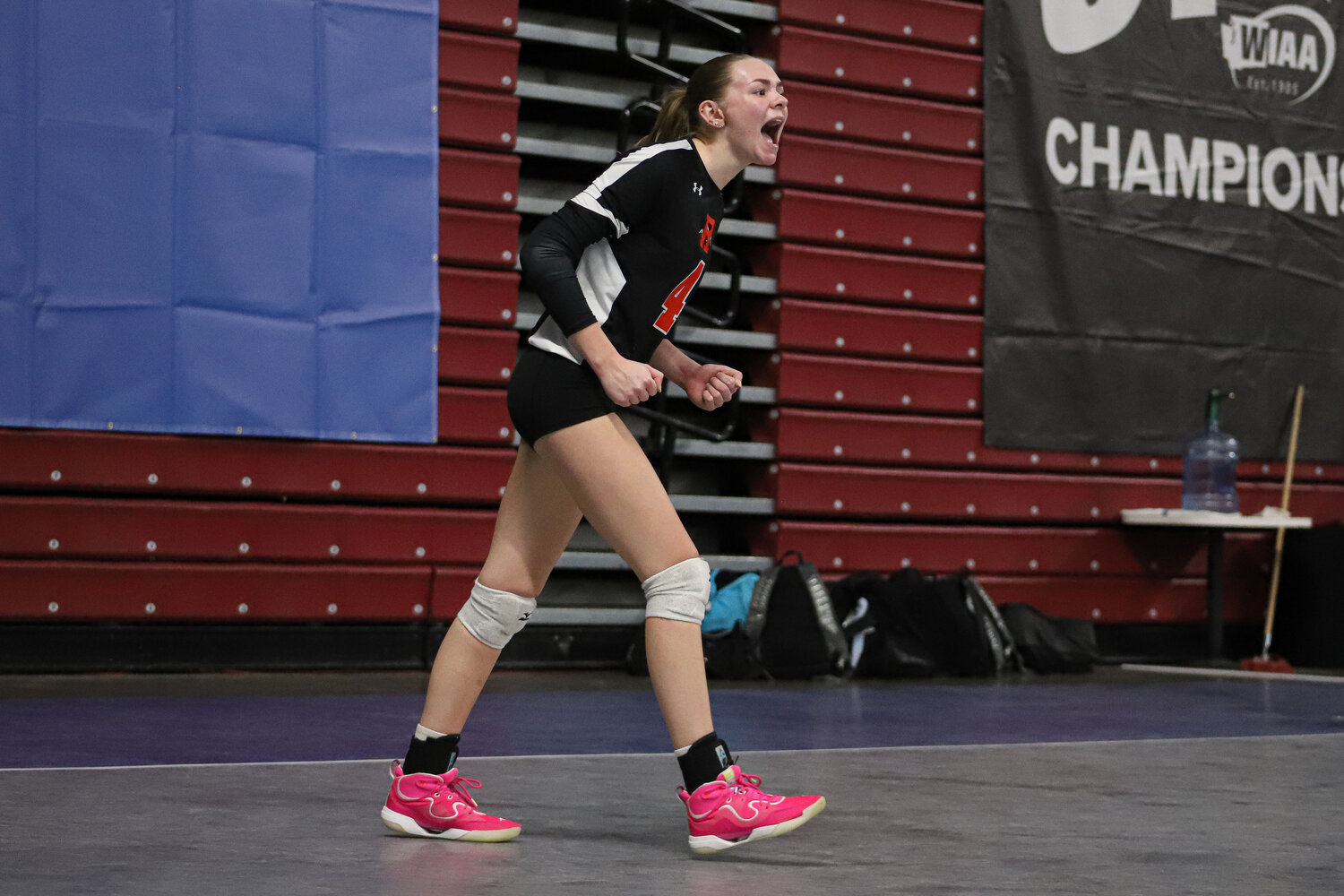 Rainier senior Allyson Ooms commits to CSU Bakersfield to play DI beach volleyball