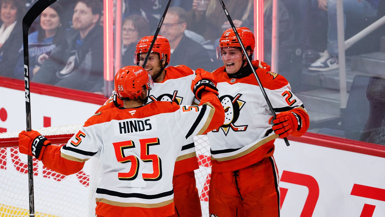 Ducks fourth line flies in bounce-back in Winnipeg