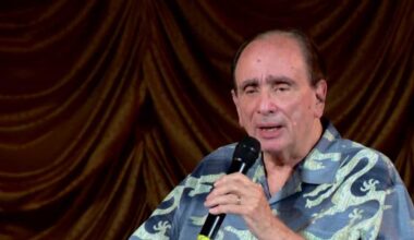 R.L. Stine visits Sacramento for Halloween Q&A