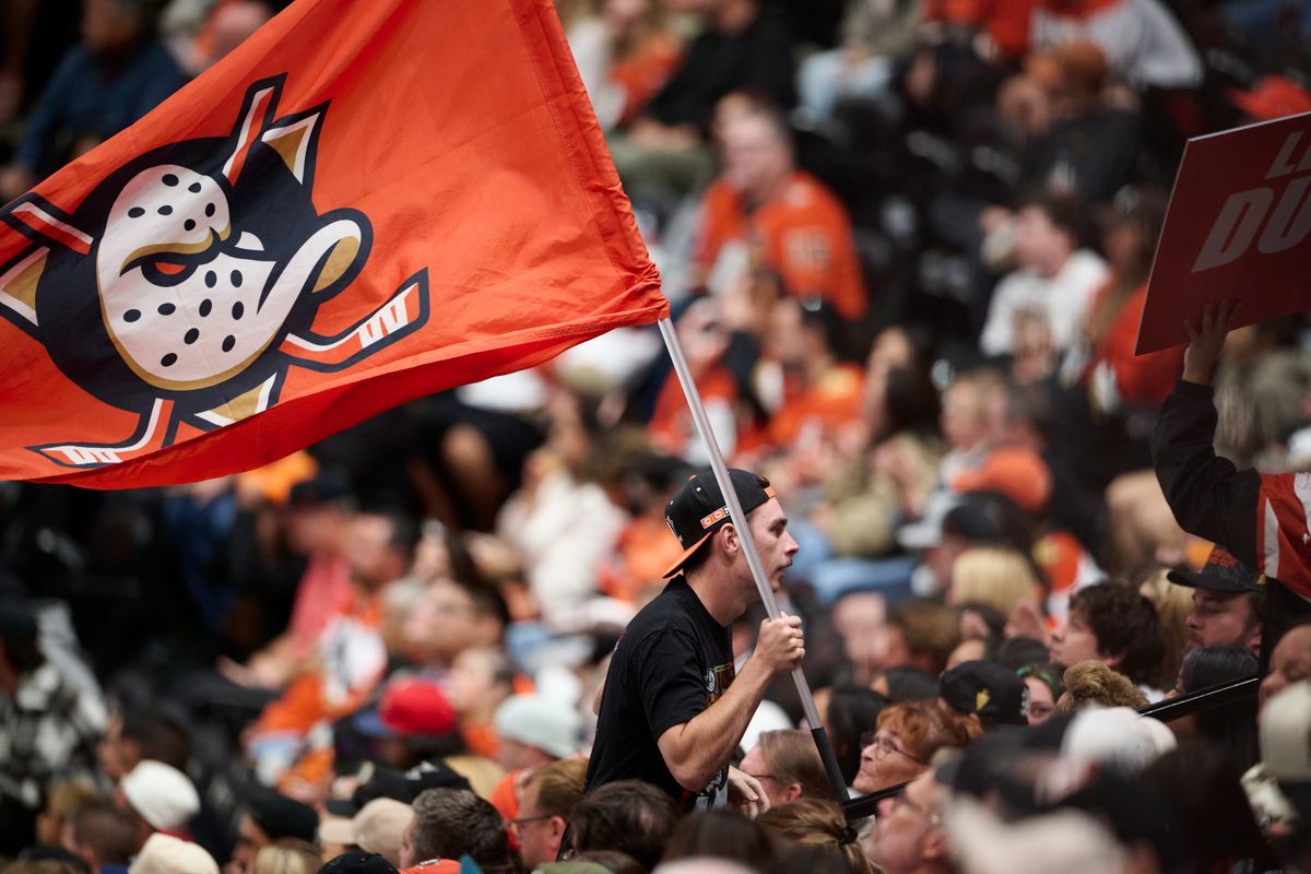 Anaheim Ducks fans during an NHL game against The Florida Panthers on Sunday, October 4th, 2026 at Honda Center in Anaheim, California. Anaheim Ducks fans during an NHL game against The Florida Panthers on Sunday, October 4th, 2026 at Honda Center in Anaheim, California.