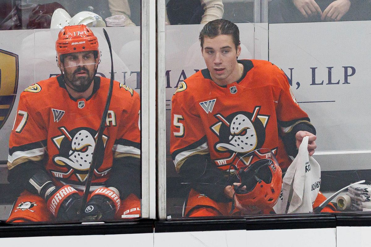 Alex Killorn #17 of the Anaheim Ducks (left) and Beckett Sennecke #45 of the Anaheim Ducks (right) sits together in the penalty box during an NHL game against the Calgary Flames on October 13, 2026 at Honda Center in Anaheim, California.