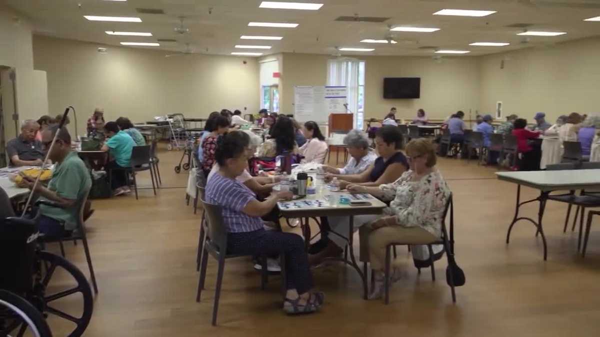 Latino seniors connect at Sacramento’s Hart Senior Center