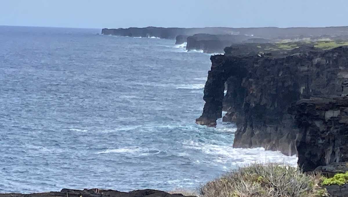 A famed Hawaii sea arch has collapsed