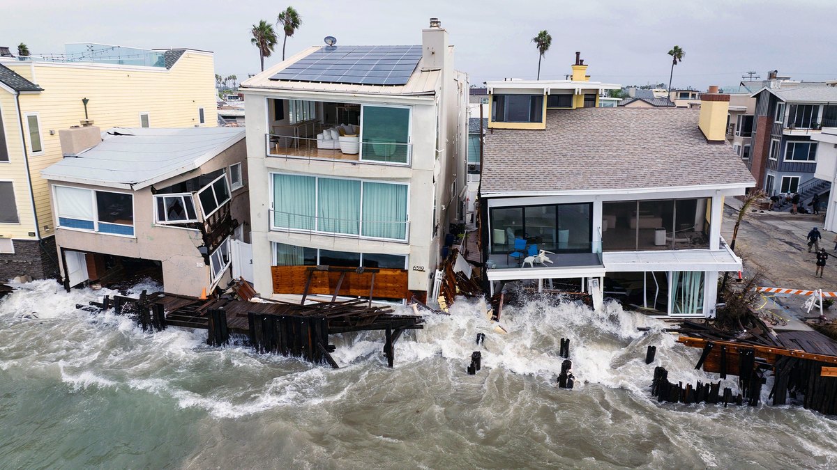 PHOTOS: Long Beach Homes Significantly Damaged by Tropical Storm Rachel