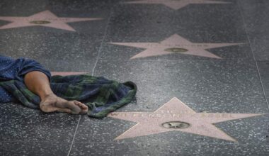 LA Homelessness Governance Meeting Ends Abruptly Without Vote