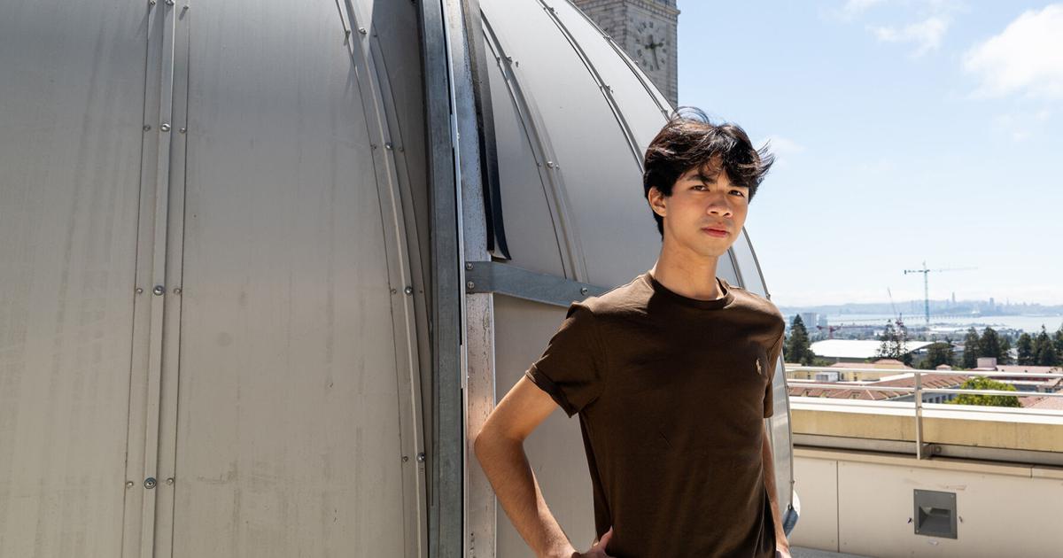 UC Berkeley freshman discovers 3 dwarf galaxies, partners with distinguished astrophysicist | Research And Ideas