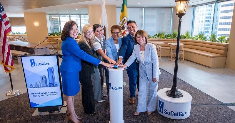 Moving Downtown: SoCalGas celebrates opening of new headquarters | Business