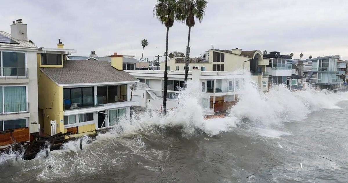 Tropical Storm Rachel’s surf drives out Long Beach residents, shuts Newport Beach beaches | Entertainment