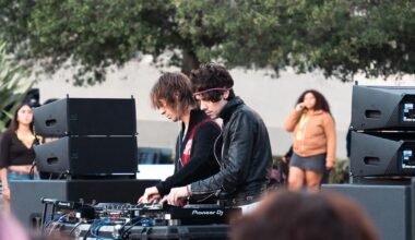 UC Berkeley students ‘La-La-La’ to The Hellp at ASUC’s Votechella | Student Life