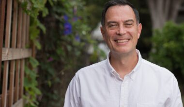 Alameda financial author's advice: Work part-time longer, retire later