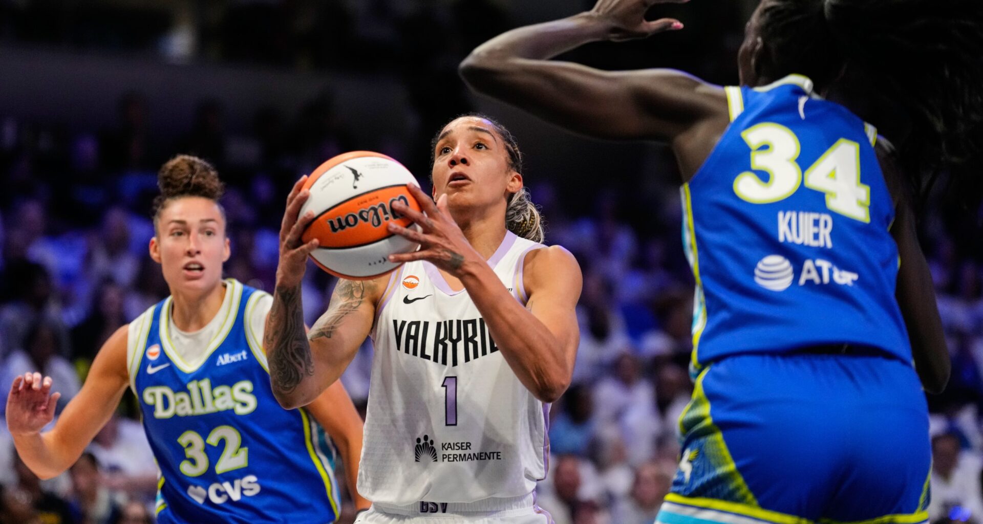Oakland sports in October: Last Roots match at Coliseum, Valkyries playoffs, a new hockey team