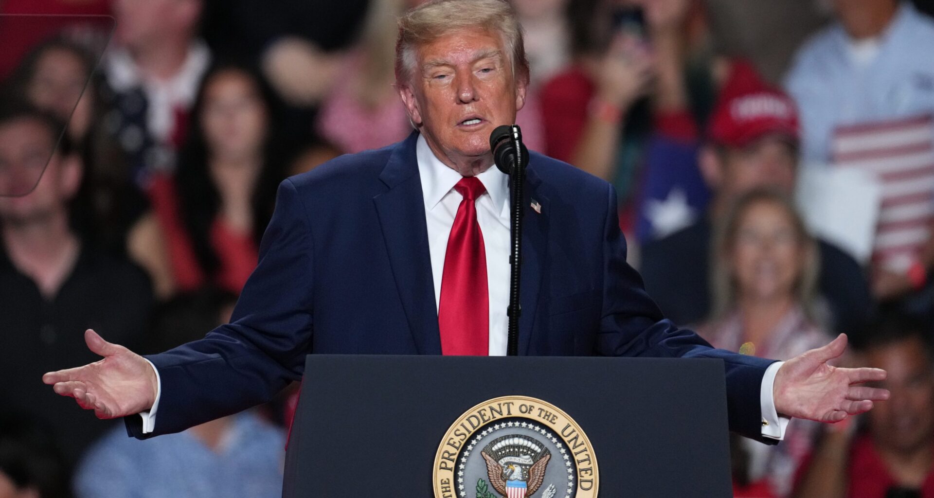 Trump, often off script, keeps on bringing up 'hits' on San Diego and Los Angeles