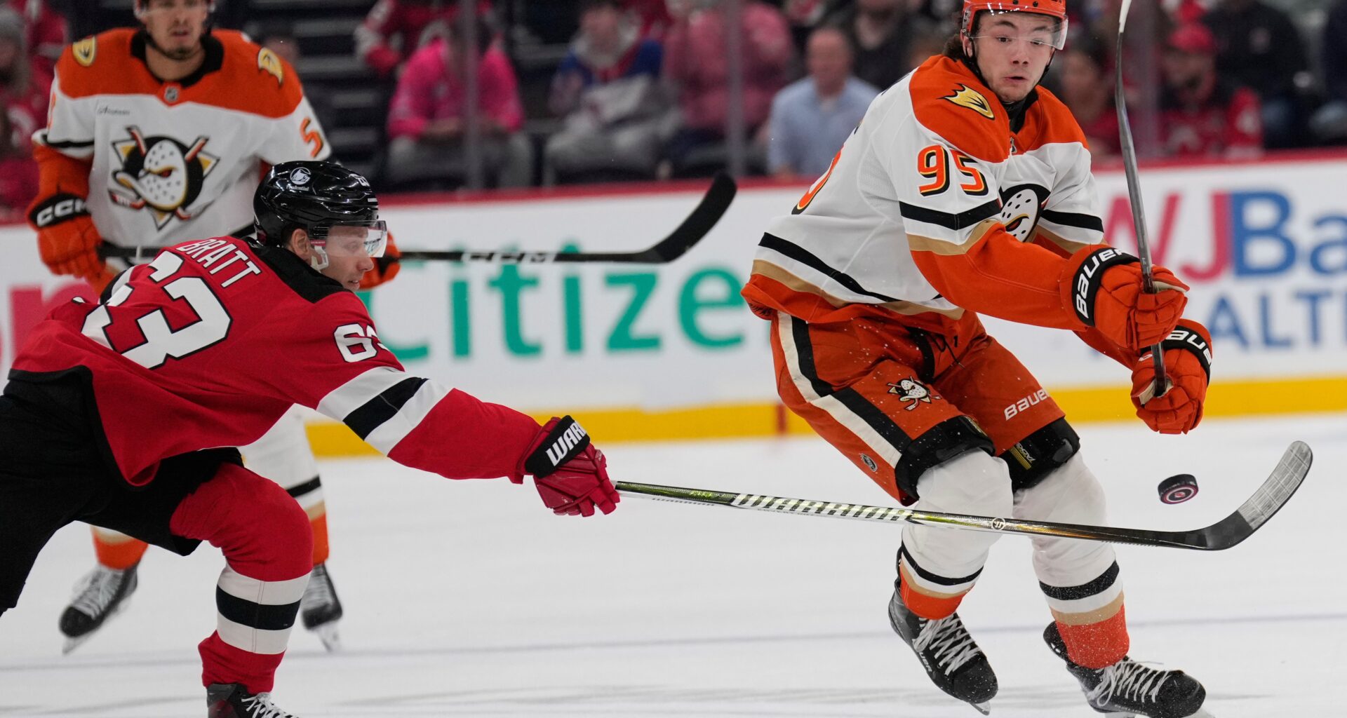 Ducks can’t keep up with Devils in 5th straight loss – Pasadena Star News