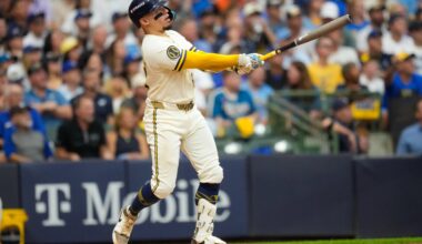 Milwaukee’s bullpen shines as the Brewers beat the Los Angeles Dodgers 7-4 in NLCS Game 2 – Chicago Tribune