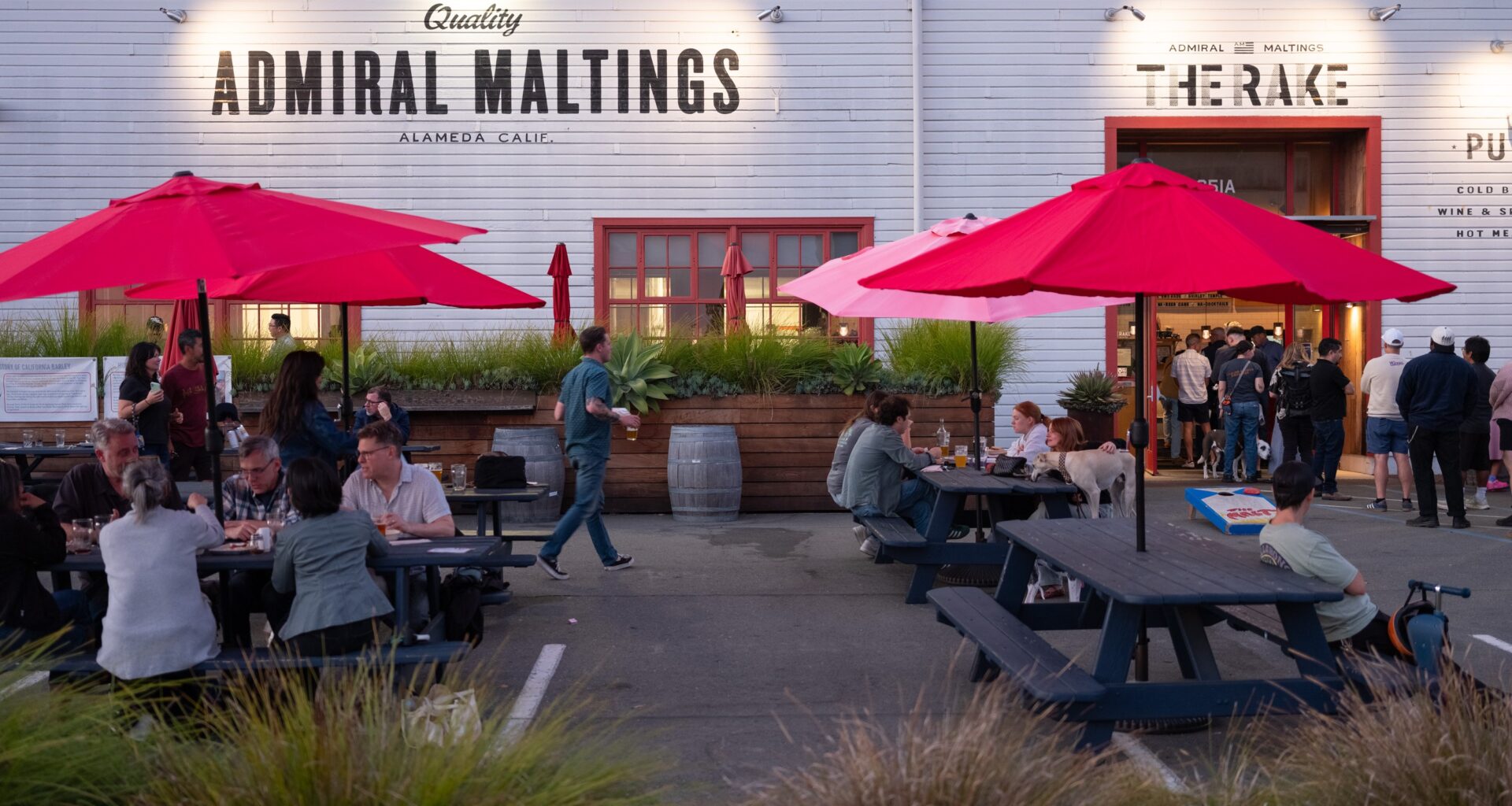 Admiral Maltings produces its last batch of malt on "Spirits Alley" in Alameda