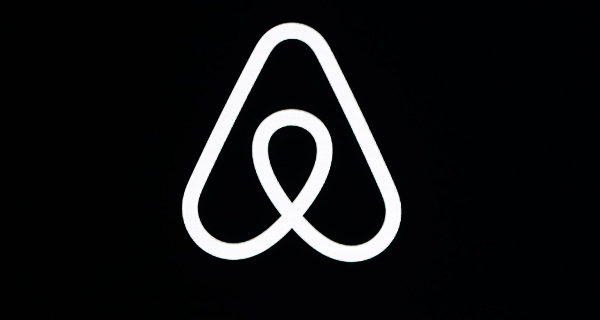Airbnb guests no longer have to wash the dishes or strip the beds at checkout