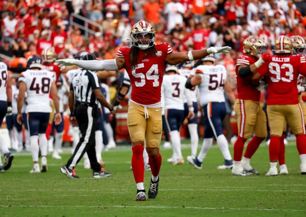 San Francisco 49ers' Fred Warner (54) celebrates a fourth down play against the Denver Broncos to end the game late in the fourth quarter at Levi's Stadium in Santa Clara, Calif., on Sunday, Oct. 4, 2026. (Nhat V. Meyer/Bay Area News Group)
