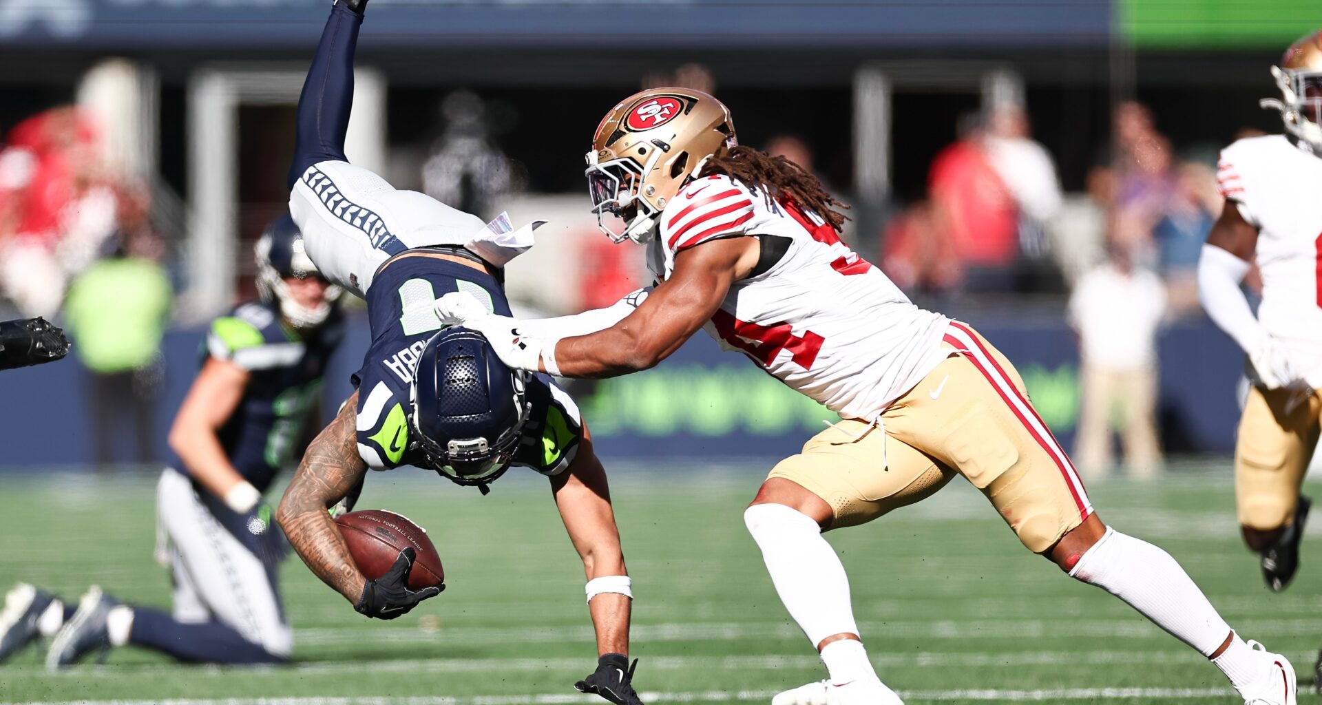 49ers report card vs. Seahawks: Defense creates opportunity