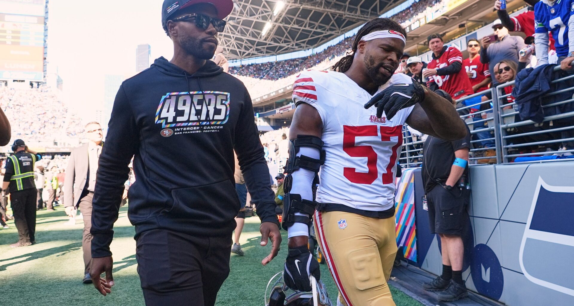 Dre Greenlaw suspended for headbutting Ernest Jones IV in 49ers-Seahawks
