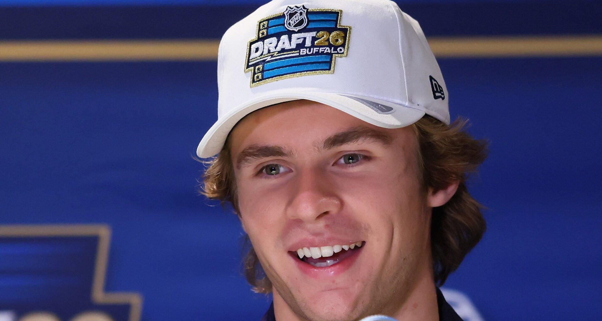 Maple Leafs' Gavin McKenna in awe of Macklin Celebrini's work ethic