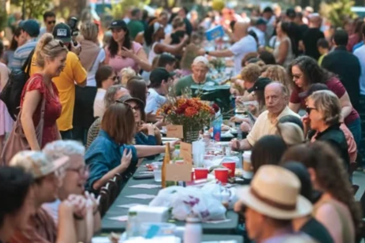This free Los Feliz Street potluck is sold out
