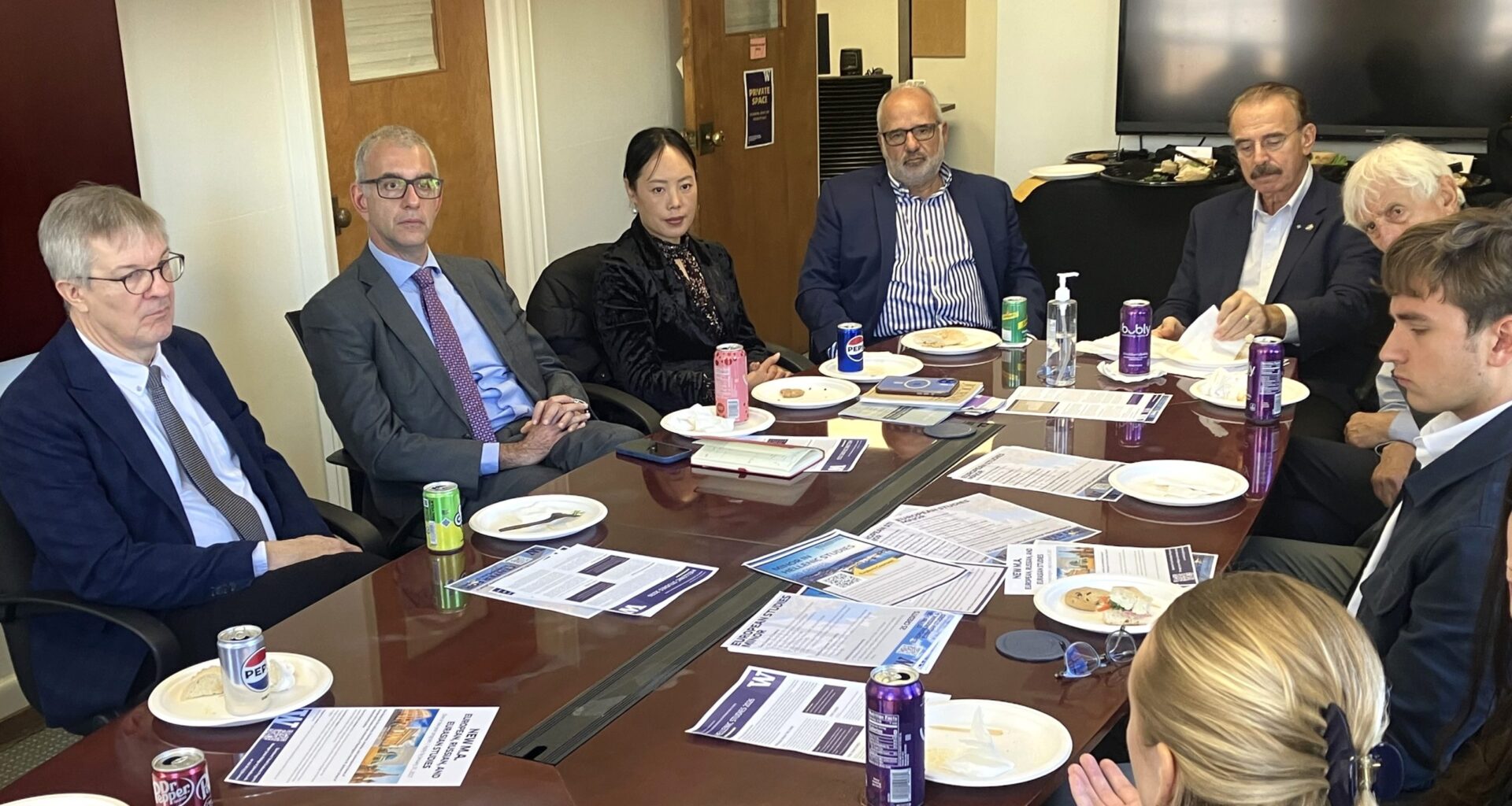 Consul General of Greece in San Francisco Grigoris Tassiopoulos, second from left, met with faculty and students in the University of Washington Hellenic Studies program over lunch. Photo: Courtesy of Hellenes of the Northwest
