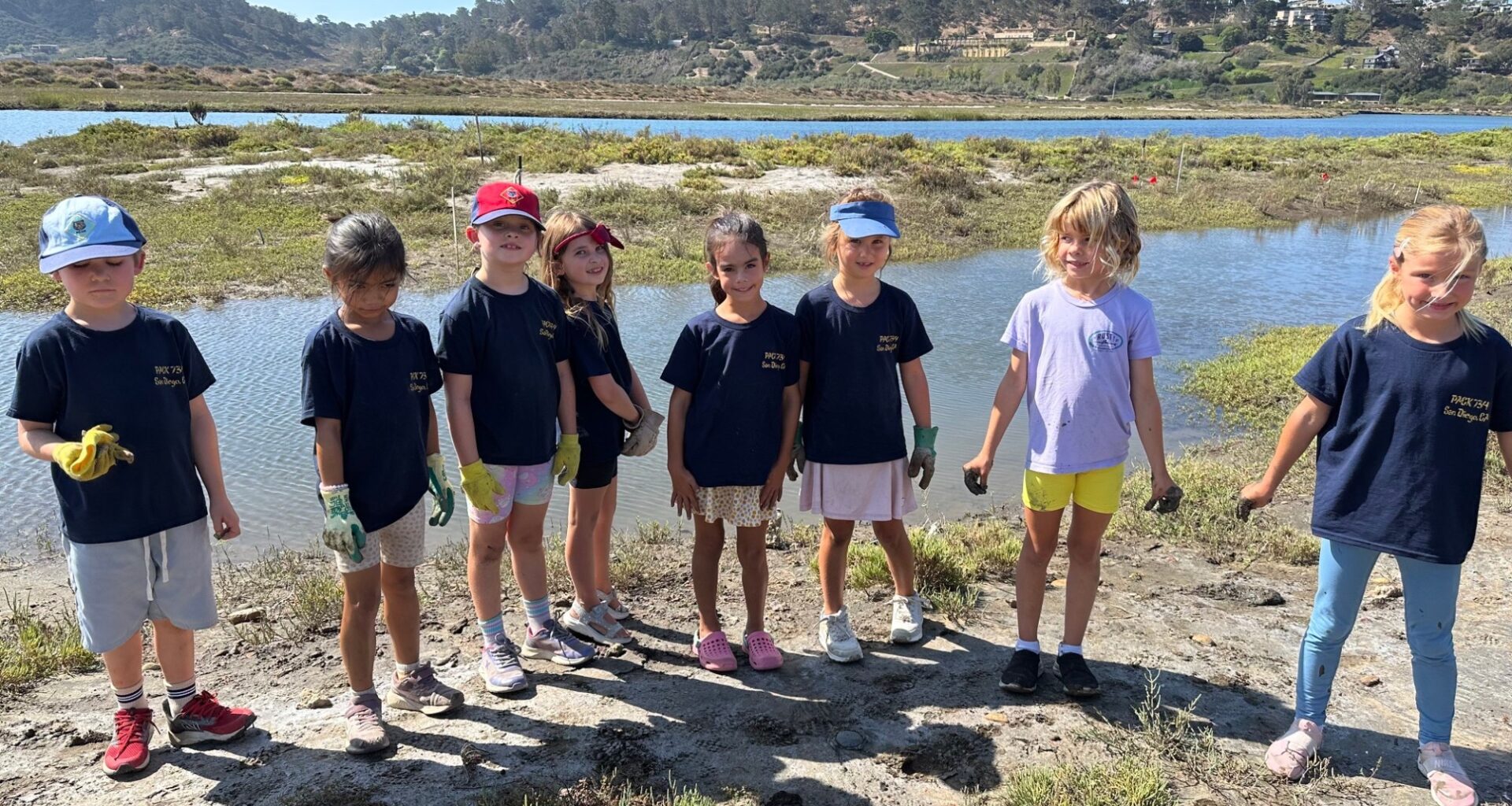 Local residents attack litter in Del Mar, Solana Beach at annual Coastal Cleanup Day – San Diego Union-Tribune