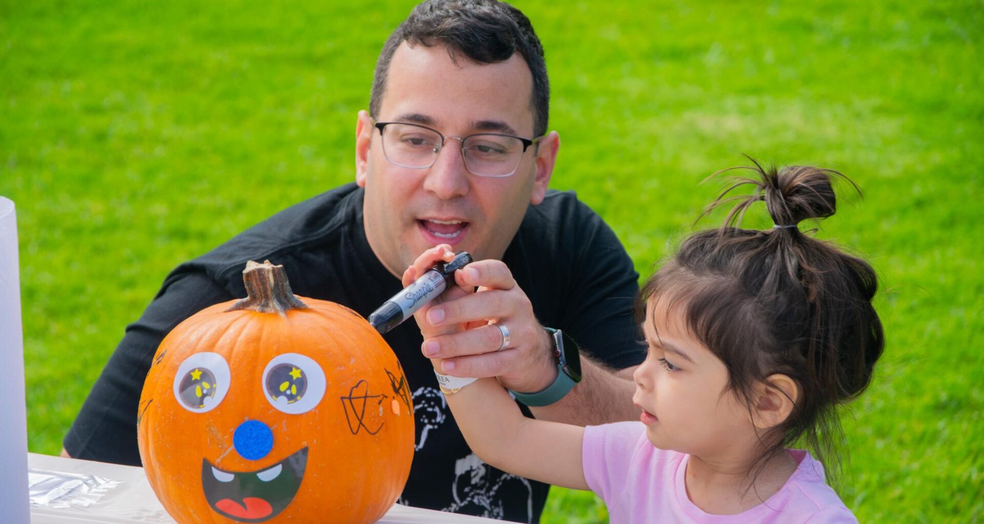 Cupertino Parks and Recreation hosts its first-ever Pumpkin Pool-oza – El Estoque