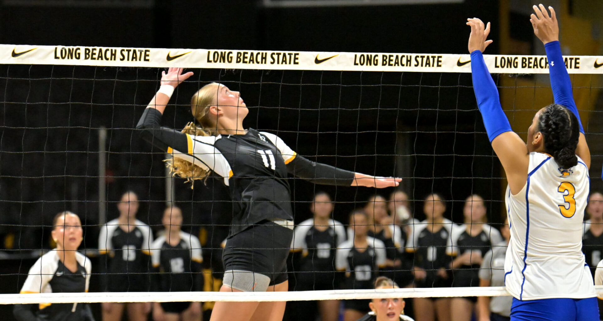FEATURE: Long Beach State’s Madi Maxwell Finds Best of Both Worlds – The562.org