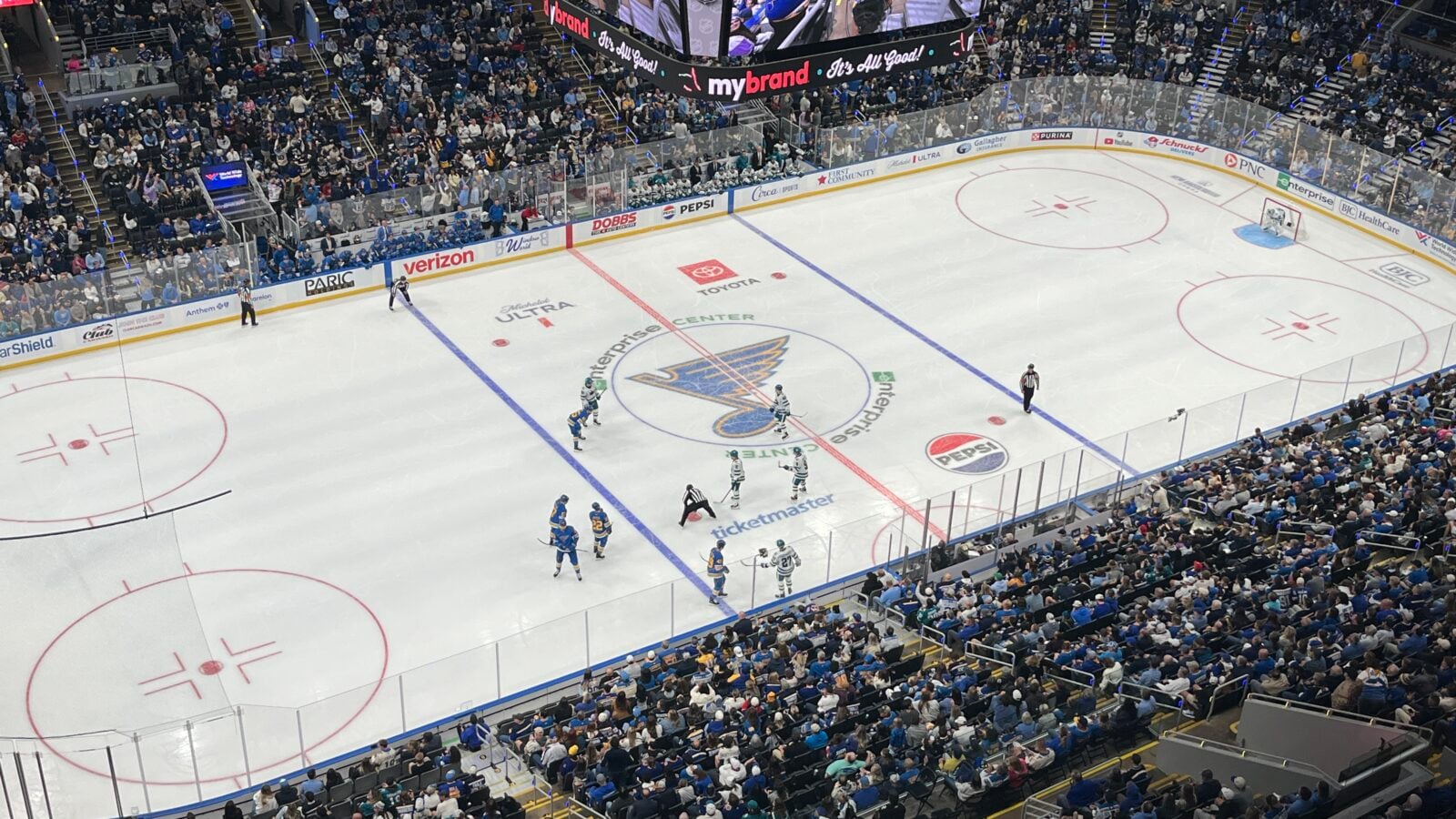 Sharks Win! Stenberg Sets Up Nurse 3-2 in OT