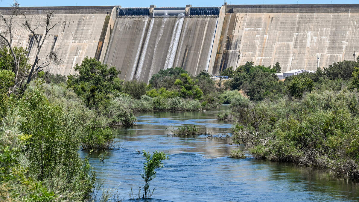 Fresno County approves controversial Friant Ranch project