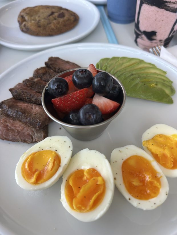 Pura Vida Miami, in the 2nd & PCH shopping center, has a health steak-and-eggs dish, served with avocados. (Photo by Jo Murray, Grunion Gazette/SCNG)