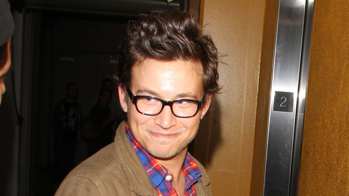 Prosecutors consider charges in Jonathan Taylor Thomas arrest – NBC Los Angeles