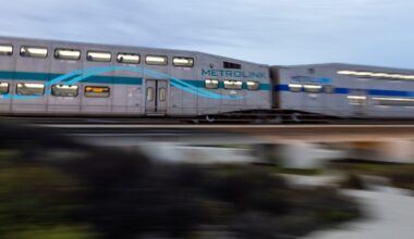 Metrolink fare increases to take effect Monday – NBC Los Angeles