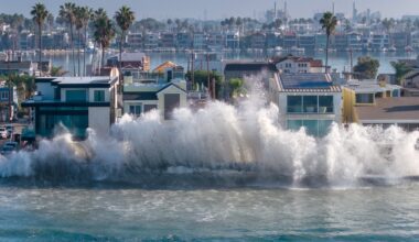 Showers, powerful waves, strong winds. See the LA rain timeline – NBC Los Angeles